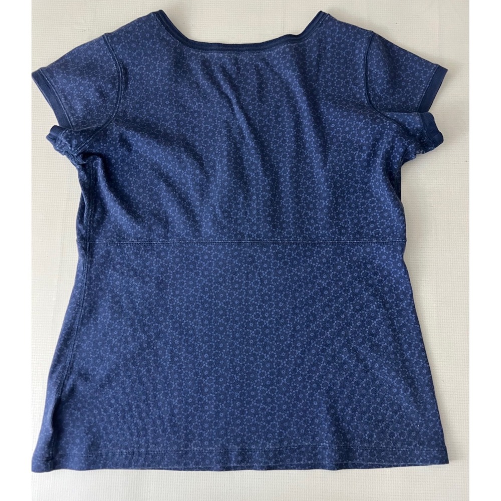 Eddie Bauer Henley Top Womens Large Petite Blue Geometric Floral Short Sleeve - Picture 2 of 7